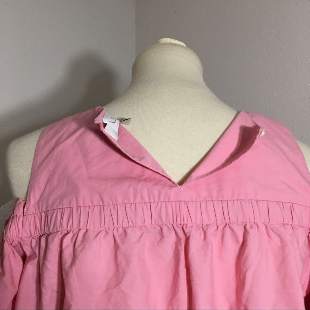 Loft Cold Shoulder Embroidered Top Size Small - Picture 10 of 12
